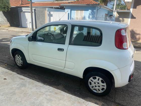 FIAT UNO 1.0 EVO VIVACE 8V FLEX 2P MANUAL